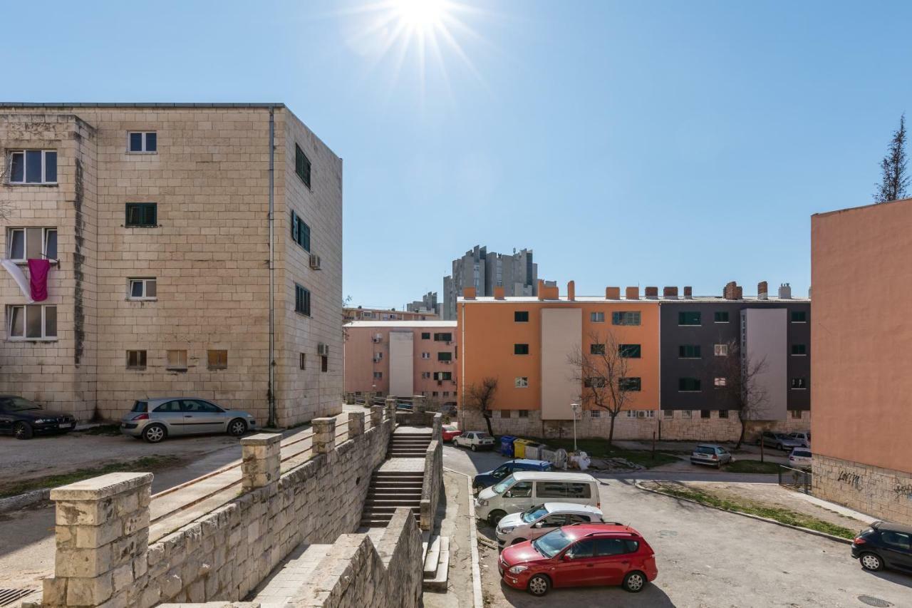 Sunny Apartment Split Buitenkant foto